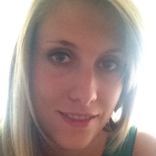 LeilaRicard's profile picture. Student in Tourism @hessovalais