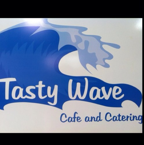 TastyWaveCafe's profile picture. tasty wave cafe and Shredd Mac and Cheese!