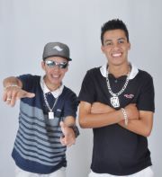 Fc  do Mc's Mateus E dada Dona @MC_iinaezynhah_
amooh d+ esse lindos