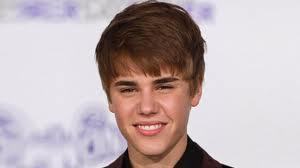 @justinbieber pase lo que pase siempre te voy a apollar  se que estas creciendo que ya no sos el chico de 16 pero siempre vas a ser mi KIDRAUHL te amo biebs