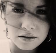 SenniZalle's profile picture. Definire è limitare...Ergo nessuna bio!