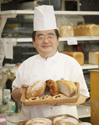 lisdormitsu's profile picture. ビール酵母、オーガニック、無添加、自然酵母、ノンベクレル。食に厳しく、ツイートはゆるく。
現在はベーカリーコンサルティングを行う。