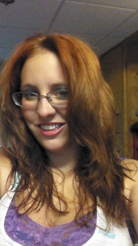 21EJMT's profile picture. i love my boyfriend wesley and hedgehogs mainly his named dante :) and food