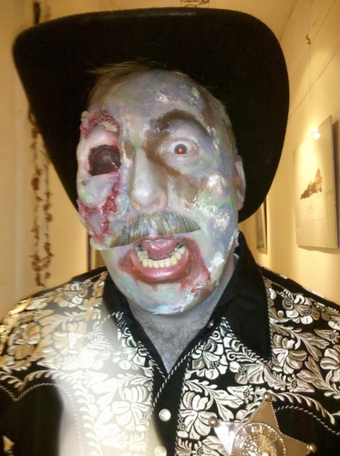 KnickerDavid's profile picture. Letting Goldstone have all the egg rolls he wants, since 1895.