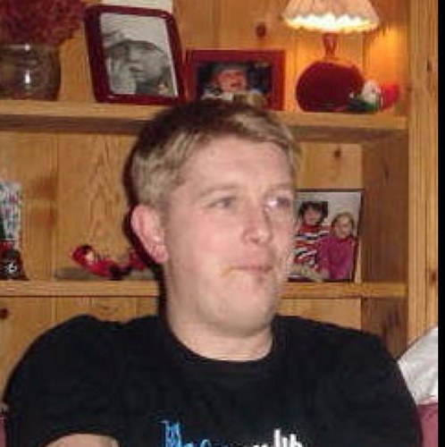 EskildW's profile picture. Over gjennomsnittet interressert i musikk, særlig den som innebærer elektrisk gitar. Glad i øl. Og Manchester United selvfølgelig. Tillitsvalgt på heltid.