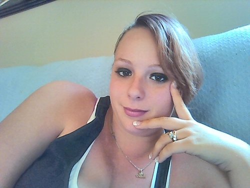 baby_mama69's profile picture. u want to kno somethin than just ask if i see a post i like i will tweet it and i always follow bac.