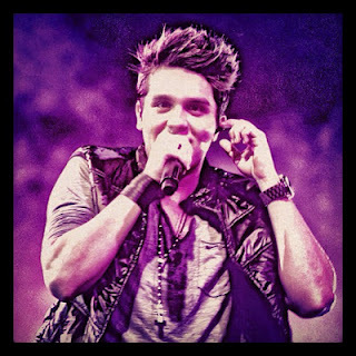 Desde: 31/07/11 ....
Até : O mundo acabar !! 
Tudo pelo @luansantana

Agora nosso Fã Clube oficializado :
Fã Clube Oficial Você de mim não sai