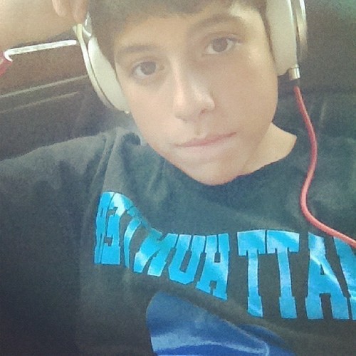 SOY UN HNTER BOY ♥