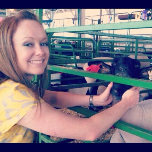 RoxieMudd's profile picture. Wife, mommy, future dog lady, and all around sports lover. Avid Hokie fan swimming my way through a sea of SEC in my Maroon and Orange.