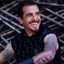 Chris Paredes - @chrisbata - Twitter