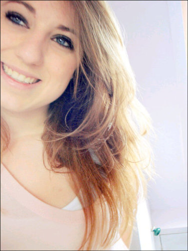 EvaBaars's profile picture. Live it up like it's the weekend
 ---
 Instagram: EvaBaars