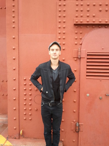 daoverstreet's profile picture. Salt Lake City Stencil Artist. Occasional Stand-up Comedian. Sarcasm Enthusiast. Coffee Drinker. Handsome. Mischievous.