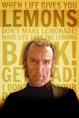 Je m'appelle Cave Johnson. C'est moi le proprio.