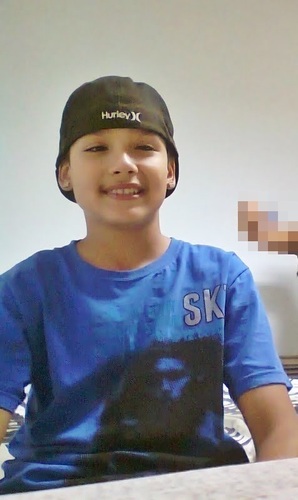 - to aqui pra falar um poco desse , japonês lindo ele me incomoda muito,é brabo,arrogante,ciumento mais adooro ele, teadoro Lucas Vinicius , poor: @umamoreenna_