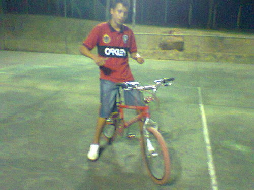 NaA Humildade Eu ParoO Tudo
                        ...
      I LovE yOu @ktlinalves
