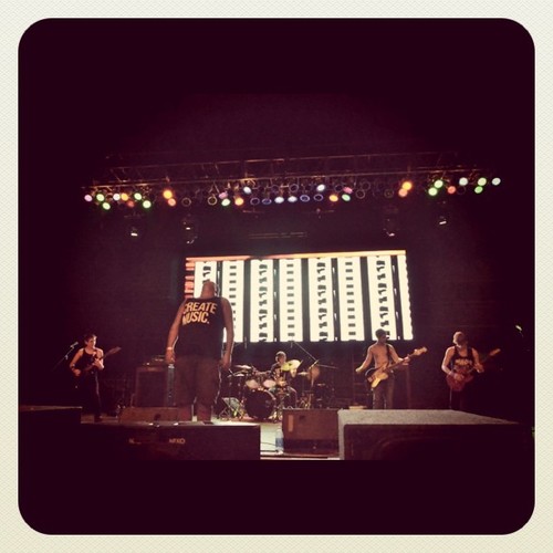 Metal band coming from Chicago, Illinois. Consists of @ohidavidstahl @MaxIADH @MRbrightsideTL @Robiadh @hotasianbuns