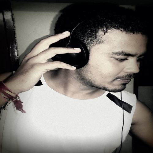 engineer, chef, singer, traveller, foodie, writer, photographer, artist, programmer, business man, motivator, business and marketing freelancer, toastmaster