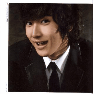 ผมเป็นหล่อคนรวยยินดีที่รู้จักทุกคร้าบบ ซีวอนแห่ง Supe Junior เป็นผมคนนิ่ง ๆ แต่หื่นเกิน ร้อย นะคร้าบบ
ผมเป็น(บอท)มาจากRCนะครับฟอลมาเยอะ ๆนะครับ ^^