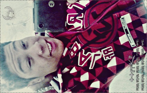 - ♪ ONDE ESTIVER,  SAIBA QUE ELL SEMPRE ESTAREII AKII; MESMOO QUE TEMPOO TII LEVAAAAAAAAAR !