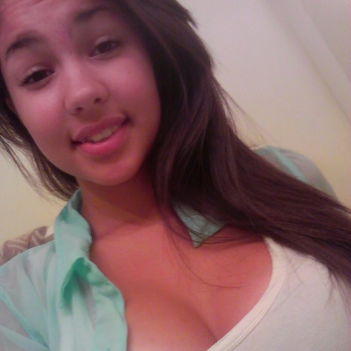 laura_camilaaaa's profile picture. #TeamColombian