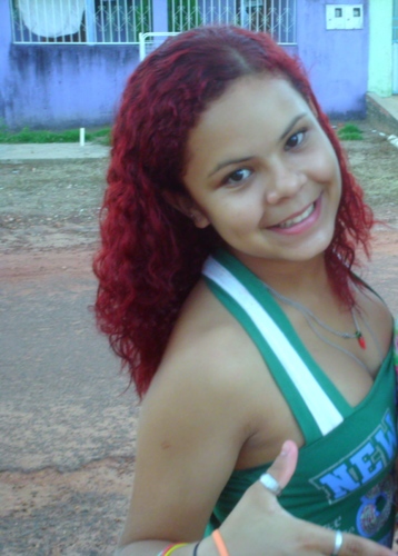 Sei que perante a ti não sou nada.Mas que minha missão seja cumprida.  Fé em Deus que Ele é Justo'(8
Sou o Tipo certo da Garota Errada' 
LOKA não Apenas Feliz