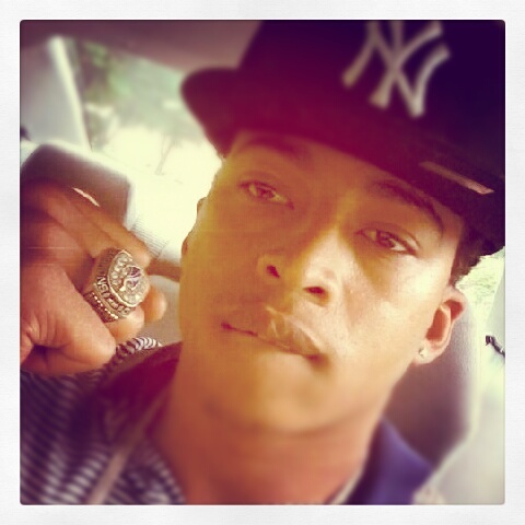 dt_moses's profile picture. #team2010-11NJCAAregion10champion #teamballislife #team3hunna