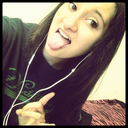 I like bad bitches thats my fuckin problem, and yeah i like to fuck i gotta fuckin problem(;;
Girrrr I know you want this Dicccckk.
~Kendrick Lamar~