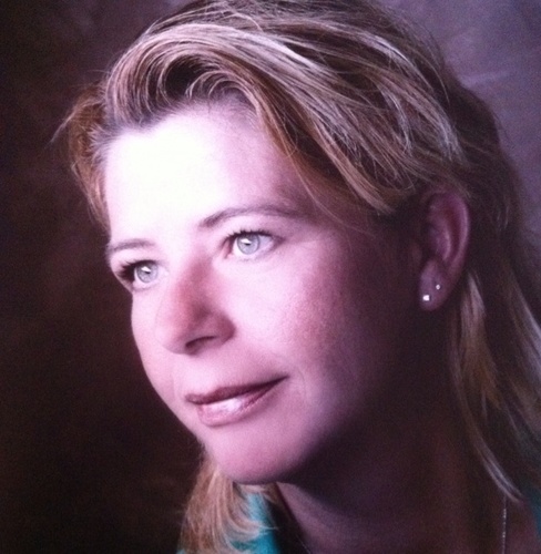 Smokey_xxx's profile picture. Realistic, down to earth, very sweet and enjoy life. Love to eat, drink and smoke.