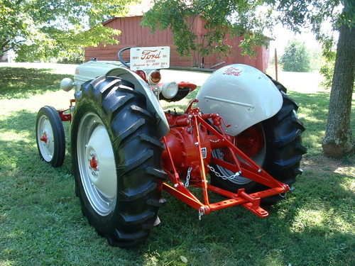Vintage Ford tractor parts and restorations.