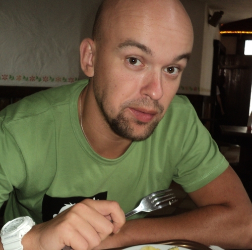 lapshinms's profile picture. 