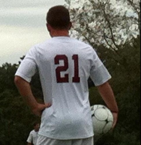 RobHirt's profile picture. I'm kind of like a maverick. I just don't give a shoot ♠