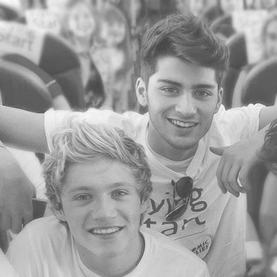 Hi! I'm Martyna. I'm 16 and I love One Direction, vampires and BOYS. :D .