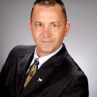 Steven Vargas (@votevargas) Twitter profile photo