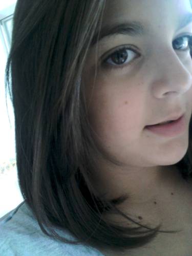 Tenho 12 anos , eu gosto muito de cereja e nao sei oque escrevo  mais