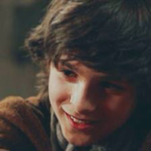 Bae_Gold's profile picture. 14. Taken. Son Of @Rumple_gold3.  Im Smart, Nice, But I Obsess Over My Hair. I'm Also A Lost Boy! Annoying. I Know All.