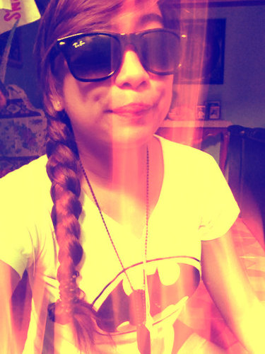 I'm Alexa Marie Gervacio . 16 years of age . Follow me then I'll follow you back ! : 
http://t.co/pUBbNINoAy Add me on facebook ♥
