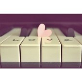 TweetLifeNotes's profile picture. Words describe what people are either too afraid to say or the moments where you can't stop describing ❤ #quotes #teamfollowback