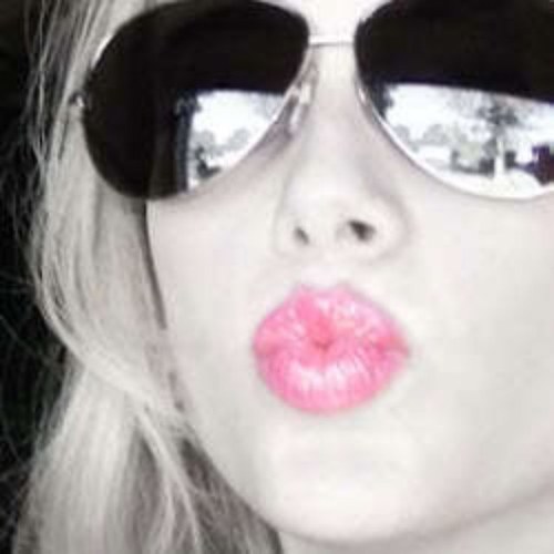 thathoelyfe's profile picture. sex. alcohol. drugs.