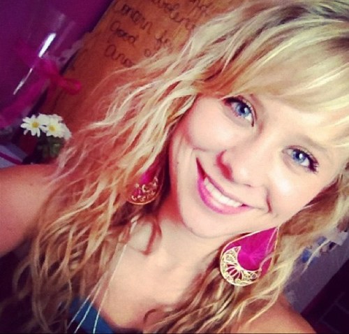 sallygirl344's profile picture. 