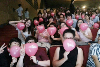 Follow + promote @MyoonaAddict! we need more followers. Love you Yoona & SNSD @Girlsgeneration admin I,T,and W.