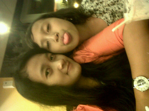 rosalena28's profile picture. 