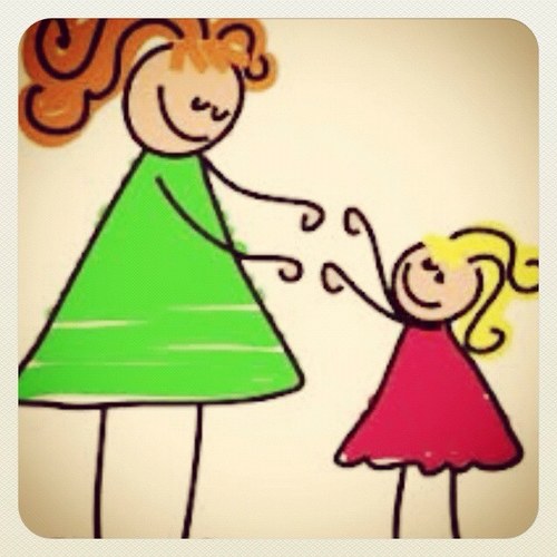 Sosyal_Anne's profile picture. Ecem'in annesi, attachment parenting fani, montessori arastiricisi, calisan anne, sosyal medya takipcisi, inek sutu alerjisi savascisi