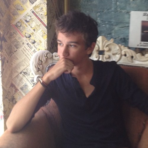 FthSltn_Mehmet's profile picture. I fucking hate this place.