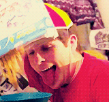 Helloes, I'm Billy, and I'm 17! You know what? Let's be friends. [RP account, not affiliated with @smosh]