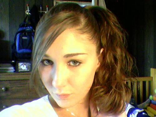 manda_pooh09's profile picture. im amanda im 18 years old a proud parent to a lil boy.. i love kids..go to school and love to have funn...