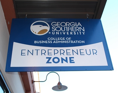 GSU_EZone's profile picture. Make sure to 'like' us on Facebook! https://t.co/i9qwJIRw