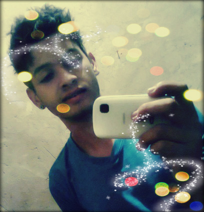 O impoortαnte nαo é sαbeer quem eu soou
e sinhê do que soou cαpαz. 
nαum pαgoO de F.A.L.S.I.D.A.D.E pαH ningueem
 αmo quem me αmα, fodα-se quem  me Odeia
