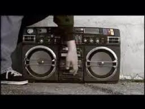 writtenwordsbye's profile picture. Men det handlar bara om att ha kompisar. Har man en bra vän vid sin sida så kommer allt gå åt helvete snabbt, i tågets färdriktning. Frej