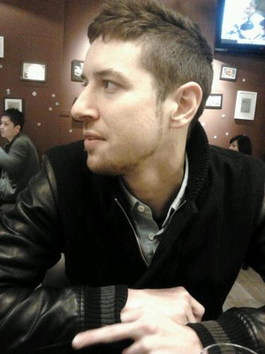 Teacher, Fantasy sports addict, and traveller.  Living life in Asia and loving every moment.