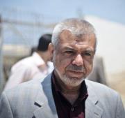 كاتب وصحفي